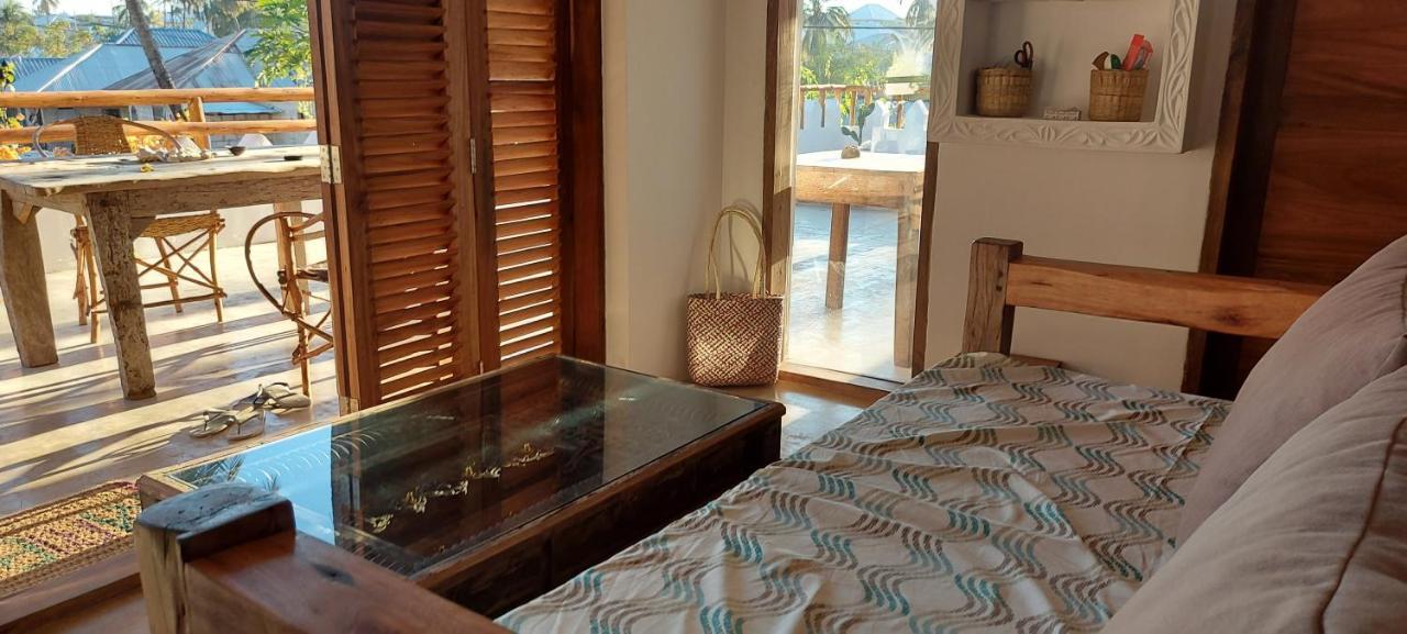 Moyo Top Floor Apartment Pwani Mchangani Kültér fotó